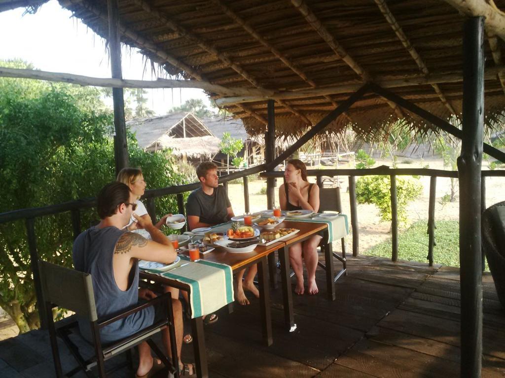 The Beach Camp Yala Kirinda  Exterior photo
